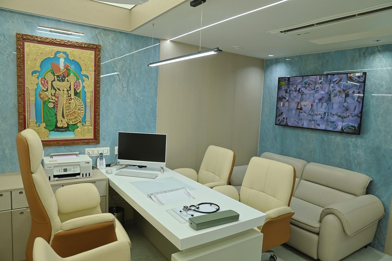 OPD at Avadh Hospital Nikol, photo 1