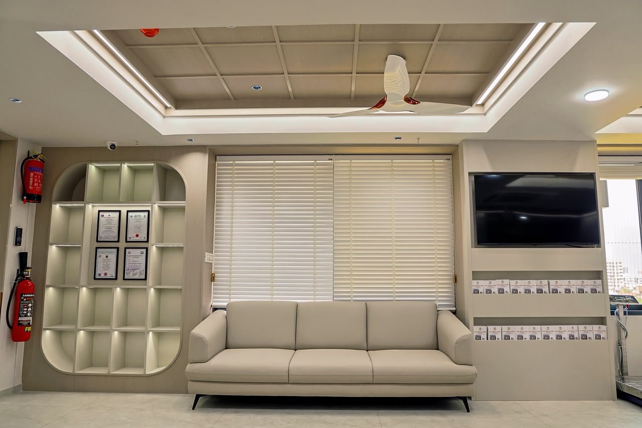 Waiting Area at Avadh Hospital Nikol, photo 1