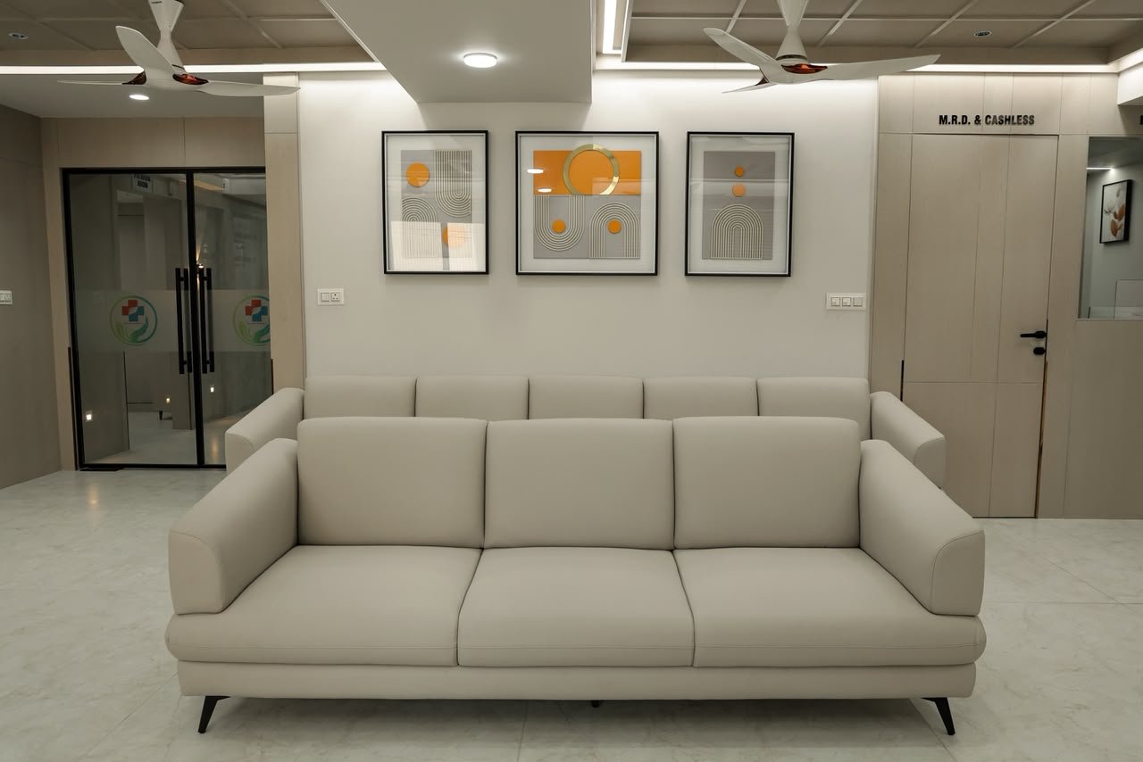 Waiting Area at Avadh Hospital Nikol, photo 3